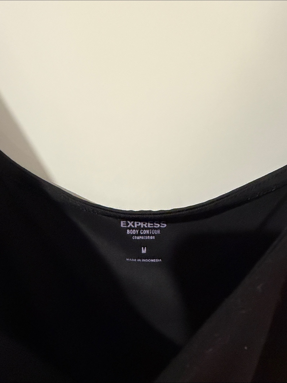 Express Body Contour Compression Square Neck Tank - Picture 4 of 6
